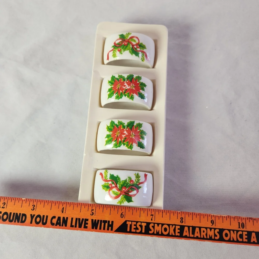 Vintage Artmark Christmas Napkin Rings